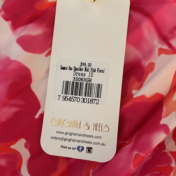 Gingham and Heels One shoulder midi - floral - Picture 12 of 14